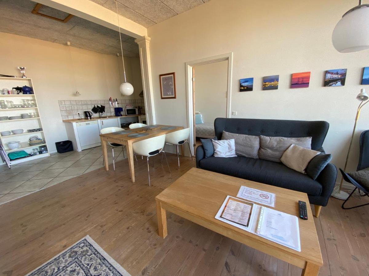 Skaerven Beachfront Apartments And Cottage Nyborg Exterior foto